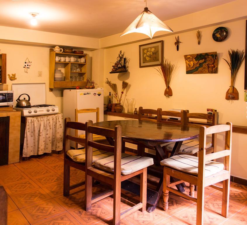 Hostal Cusi Wasi Куско Экстерьер фото