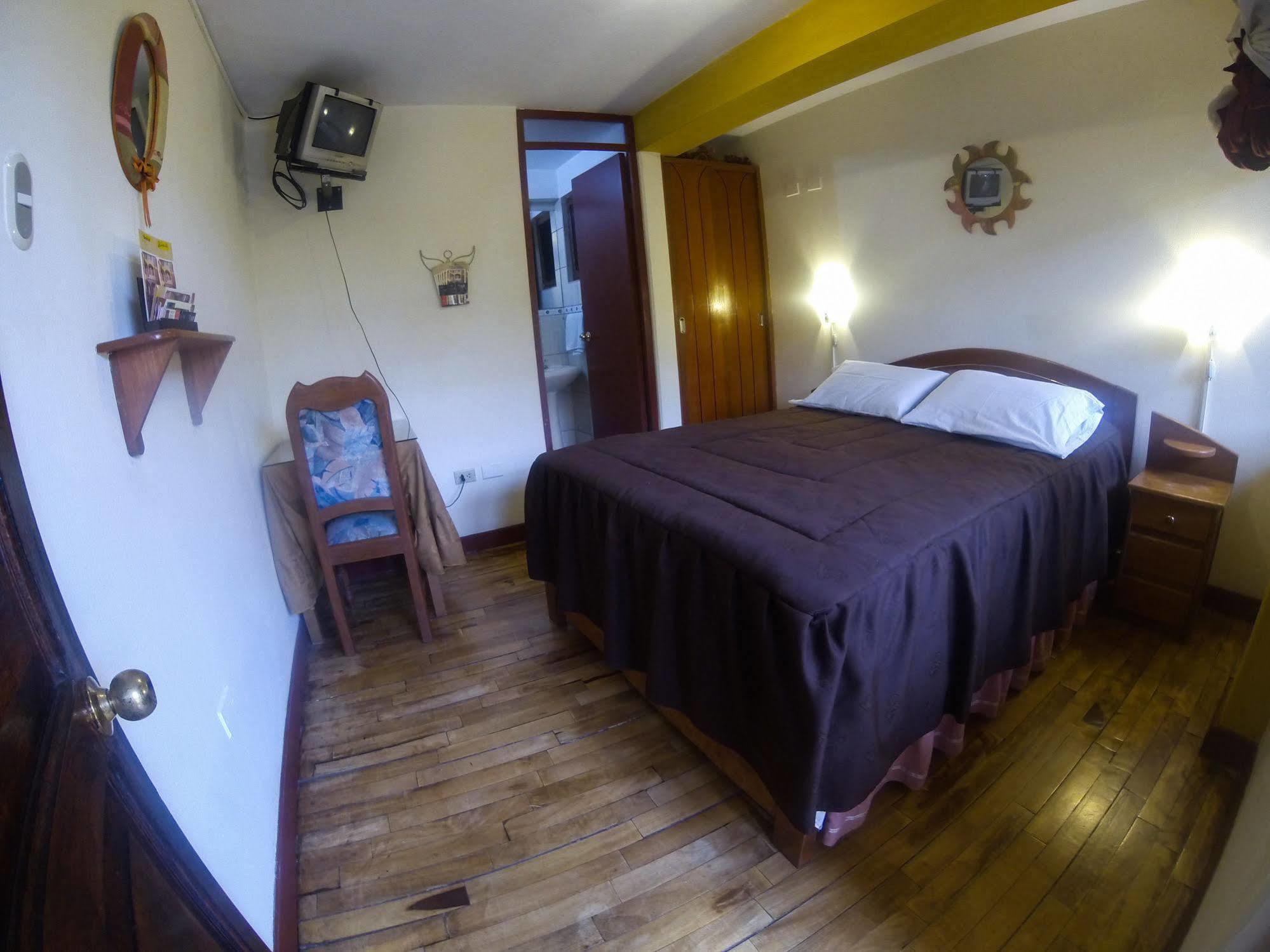 Hostal Cusi Wasi Куско Экстерьер фото