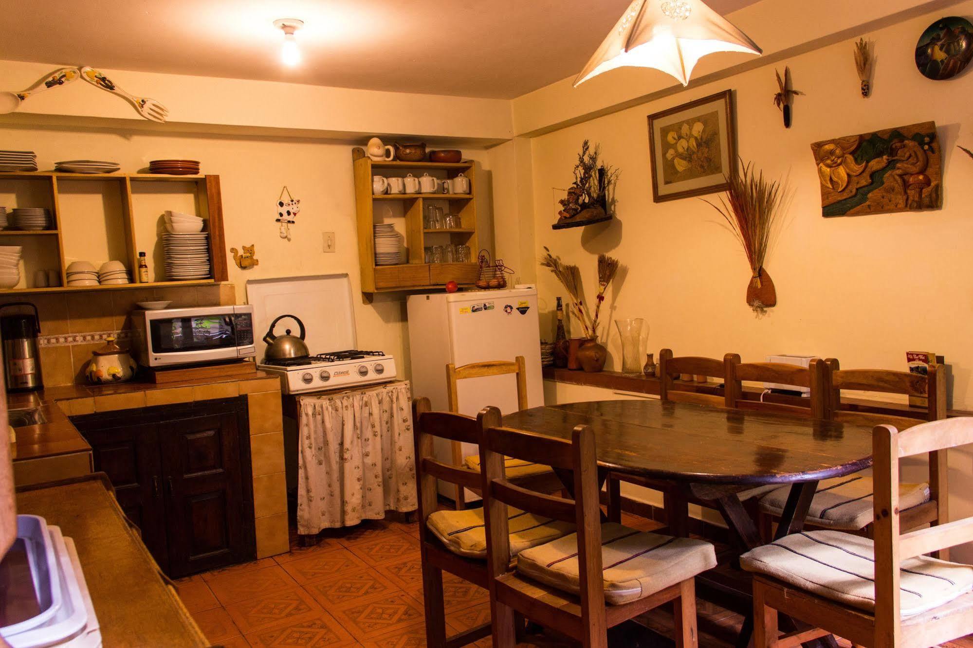 Hostal Cusi Wasi Куско Экстерьер фото